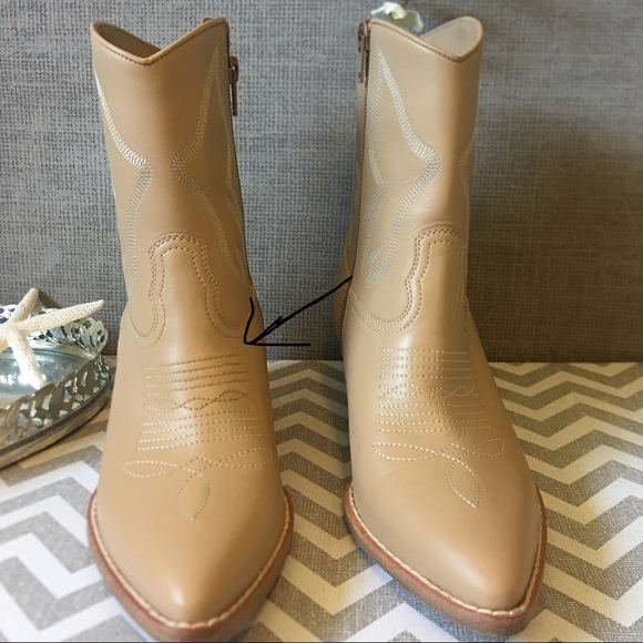 ‼️SOLD‼️Valentino  Texan Cowboy Boots/Booties - Picture 4 of 8